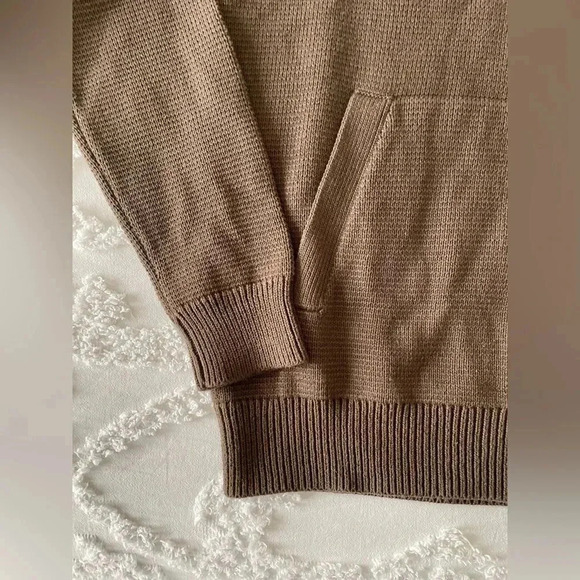 Banana Republic Cambria Textured Sweater - Picture 4 of 12